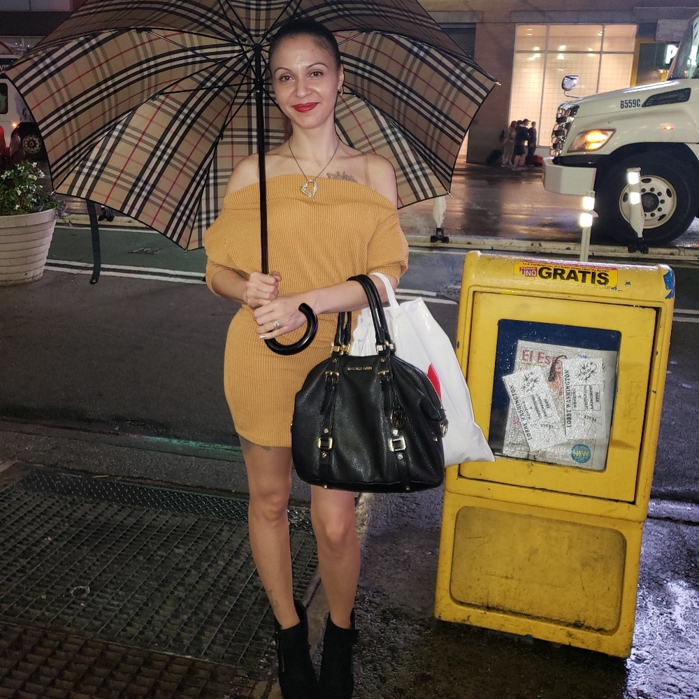 Meet your Posher, Christina